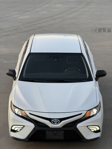 Toyota: Toyota Camry: 2018 г., 2.5 л, Автомат, Гибрид, Седан