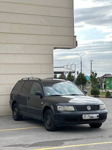 Volkswagen: Volkswagen Passat: 2002 г., 1.8 л, Механика, Бензин, Универсал