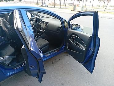 nissan note 2013: Kia Rio: 1.4 l | 2013 il Sedan — 9