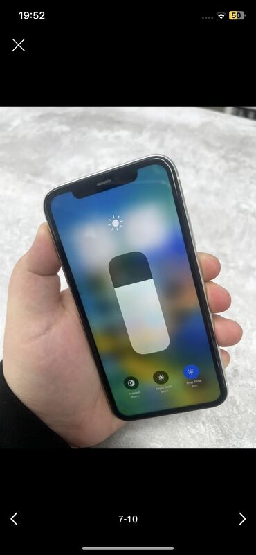 Apple iPhone: IPhone 11, Б/у, Наушники, Зарядное устройство, Защитное стекло