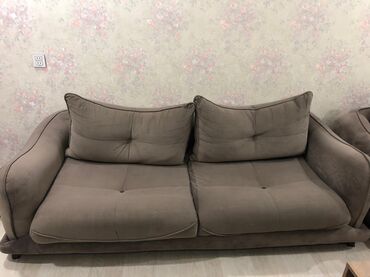 metbext divani: Divan, Divan, Bazasız, Açılmayan