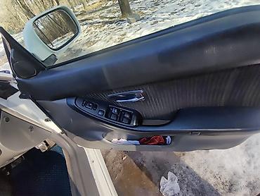 Subaru: Subaru Legacy: 2001 г., Универсал — 8