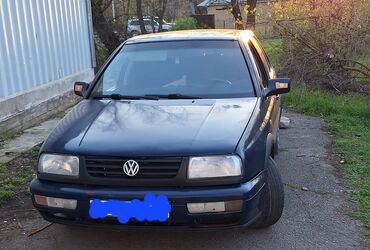 Volkswagen: Volkswagen Vento: 1997 г., 1.8 л, Механика, Бензин, Седан