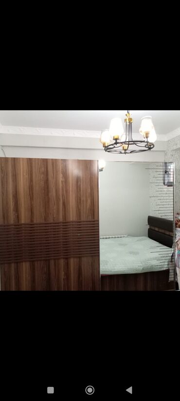 кровать: İkinəfərlik çarpayı, Dolab, 2 tumba, İşlənmiş