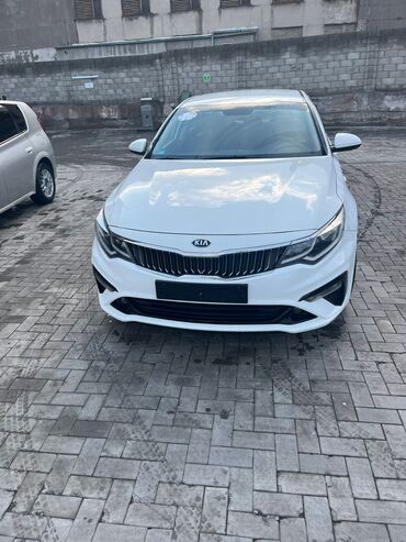 газ 20: Kia K5: 2018 г., 2 л, Автомат, Газ, Седан