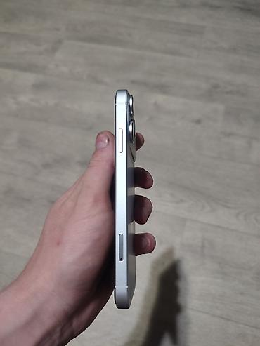 Apple iPhone: IPhone Xr, Б/у, 128 ГБ, Чехол, 100 % — 10