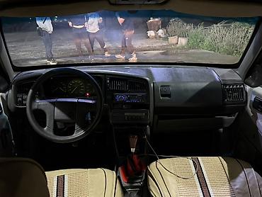 jetta vs5: Volkswagen Passat Variant: 1992 г., Универсал — 6