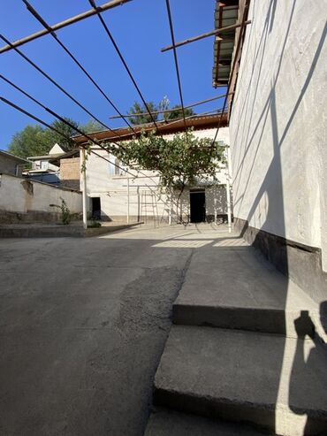 Продажа домов: Дом, 200 м², 5 комнат, Агентство недвижимости, Косметический ремонт — 2