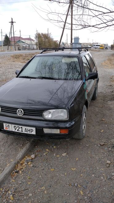 голф вариант: Volkswagen Golf: 1994 г., 1.8 л, Бензин, Универсал