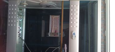 шкаф для душ: 2 вида массажа ног, 2 вида массажа спины, музыка, подсветка, вытяжка