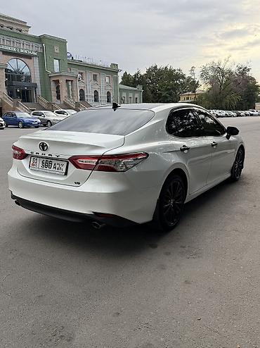 corolla 2018: Toyota Camry: 2021 г., 3.5 л, Автомат, Бензин, Седан — 5