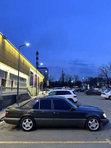 мерседес 210 лупарик: Mercedes-Benz W124: 1995 г., 3.2 л, Автомат, Бензин, Седан