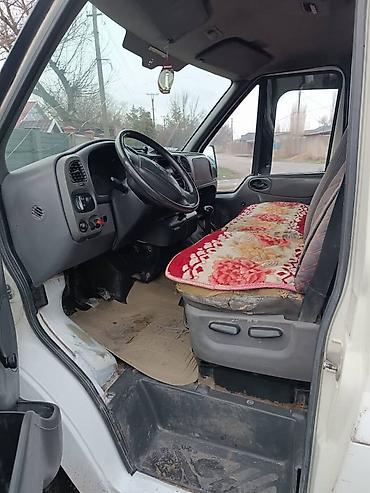 Ford: Ford Transit: 2002 г., 2 л, Механика, Дизель — 10