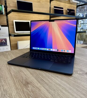 Ноутбуки: Ультрабук, Apple, 8 ГБ ОЗУ, Apple M2, 13.5 ", Б/у, Для несложных задач, память SSD