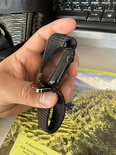 a 41: Apple Watch SE (1‑го поколения), 44 мм, алюминий, цвет корпуса — — 2