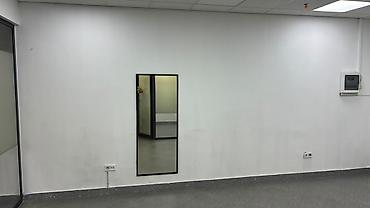 Сдаю Офисный шкаф: 23 м², В бизнес центре, С ремонтом, 1 линия, С системой безопасности, С юридическим адресом at lalafo.kg Сдаю Офисный шкаф: 23 м², В бизнес центре, С ремонтом, 1 линия, С системой безопасности, С юридическим адресом