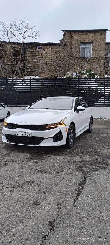 kredit avtomobil 2020: Kia K5: 1.6 l | 2020 il Sedan