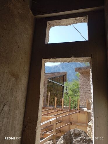 Beton işləri: Səssiz tozsuz səliqəli kəsim. Beton katlavan monolit kubik — 28