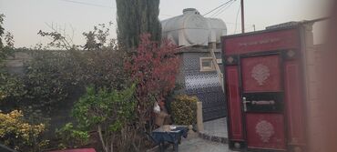 дом в забрате: Satılır baq evi Mansarli Bütün kamunali yerbə yerində hər bir sarayiti