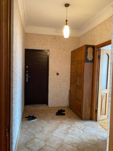 Uzunmüddətli kirayə mənzillər: Memar Əcəmi metrosuna yaxın, 9-cu mikrorayon, Zərifə Əliyeva adına Göz — 9