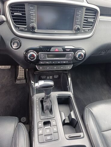 Kia: Kia Sorento: 2019 г., 2.2 л, Автомат, Дизель, Кроссовер — 7