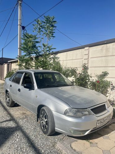 Daewoo: Daewoo Nexia: 2010 г., 1.5 л, Механика, Бензин, Седан
