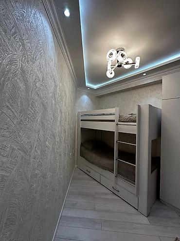 İkimərtəbəli uşaq çarpayıları: Oğlan və qız üçün, Yeni, Çarpayı, Matras ilə, Siyirməli — 9
