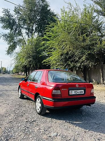 белорус 82 1: Nissan Sunny: 1991 г., 1.6 л, Кол менен иштөөчү, Бензин, Седан — 3