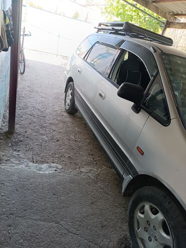 Honda: Honda Odyssey: 1995 г., 2.3 л, Автомат, Газ, Минивэн