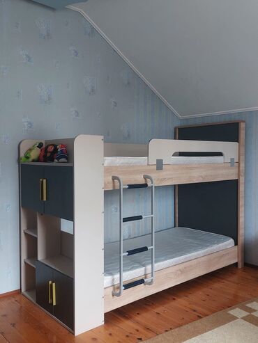 купить кровать трансформер: Milana…. 2mertebe kravat hemde wkafi var qiymeti 400man Krovatın