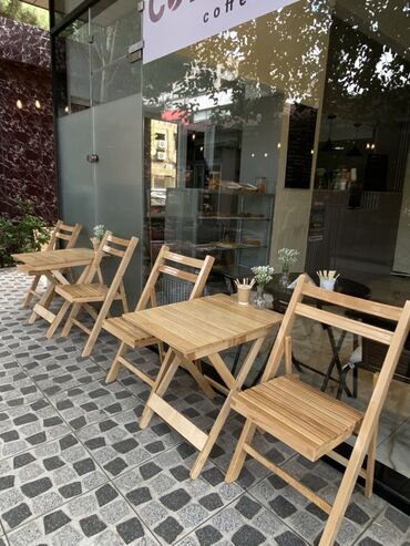 столи для кафе: Balkon üçün, Qatlanan, Kvadrat masa, 2 stul