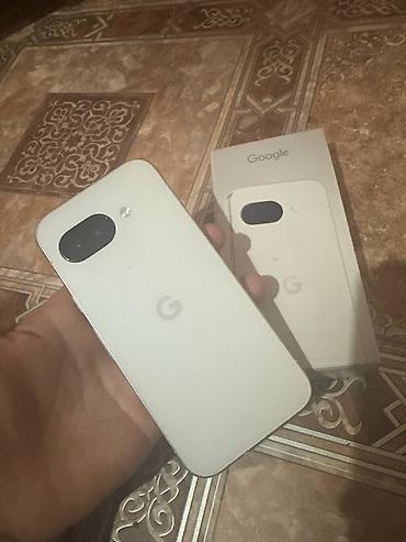 Google Pixel 9a, Б/у, 128 ГБ, цвет - Белый, 1 SIM, eSIM