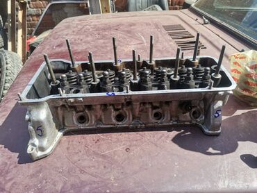 Auto delovi: Glava motor Lada 2121,21213 Niva br.5. Polovna, ocuvana. Skinuta sa — 1