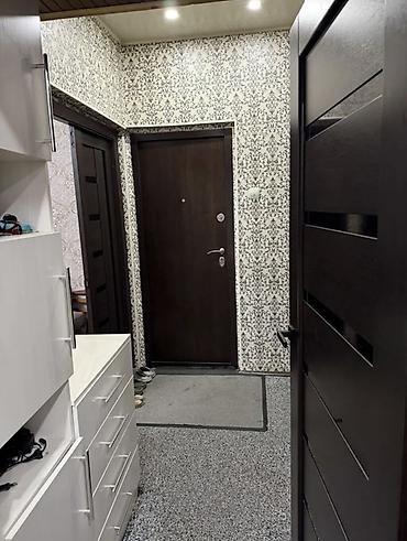 квартира ташрабат: 1 комната, 35 м², Таш-Рабат ТРЦ 106 серия, 5 этаж, Косметический ремонт — 9
