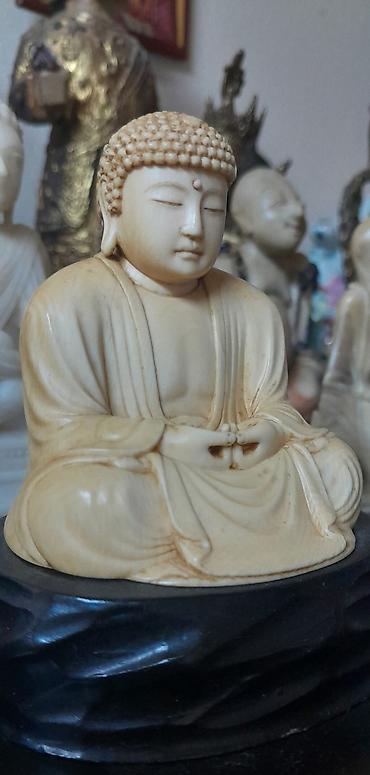 Figure: Japanska slonovaca rezbarija – škola Tokio, majstor Yoshiyuki (oko — 16