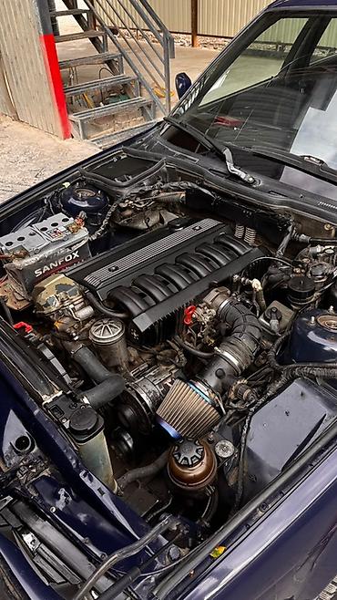ск 8: BMW 5 series: 1989 г., 2.5 л, Механика, Бензин, Седан — 1