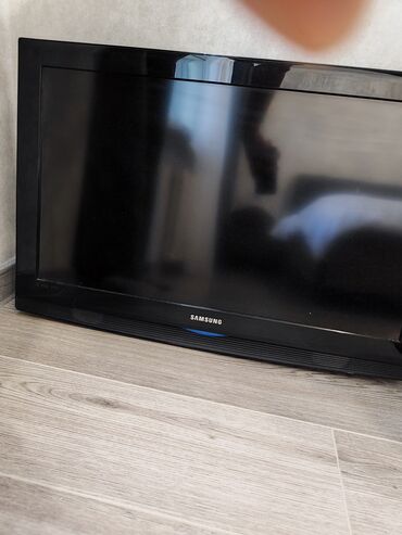 рекламный телевизор: Телевизор Samsung (не Smart tv) Полностью рабочий Только для крепления