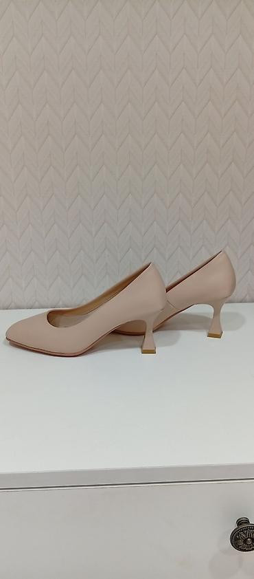 Tuflilər, Ölçü: 36, rəng - Bej, Yeni