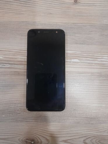 fly bl6401 телефон: Samsung Galaxy J6 Plus, цвет - Золотой, Отпечаток пальца