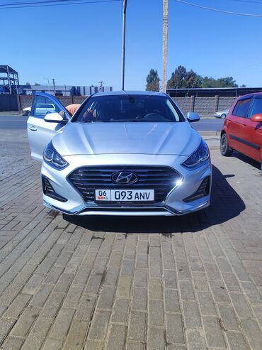 продаю спада: Hyundai Sonata: 2018 г., 2 л, Автомат, Газ, Седан