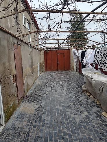 Həyət evləri və villaların satışı: Bülbülə qəs. 7 otaqlı, 130 kv. m, Kredit yoxdur, Orta təmir — 3