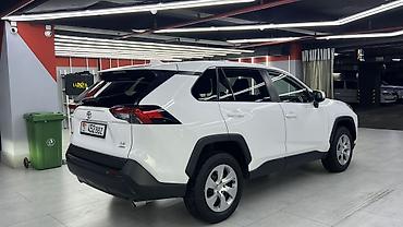 range rover 2010: Toyota RAV4: 2022 г., 2.5 л, Автомат, Бензин, Кроссовер — 2