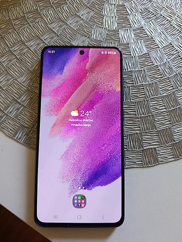 pc cene: Samsung Galaxy S21 FE 5G – grafitno siva boja - Ekran: 6.4" Dynamic — 1