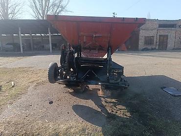 Овощные сеялки: Продаю сеялка рабочий рум в хорошем состоянии рабочий калеса есть — 9