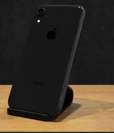 Apple iPhone: IPhone Xr, Б/у, 64 ГБ, Черный, 82 %