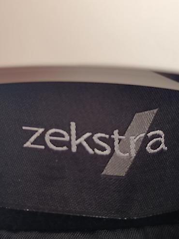 second hand jakne: Zekstra crni zimski kaput – vuna i kašmir,postava je od viskoze.vel — 5