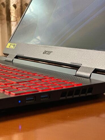 Acer: Acer Nitro, 15.6 ", Intel Core i5, 512 GB — 4