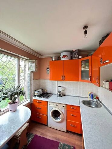 Продажа домов: 1 комната, 32 м², 104 серия, 1 этаж, Евроремонт