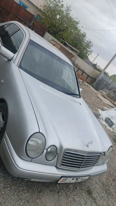 Mercedes-Benz: Mercedes-Benz : 1996 г., 2.3 л, Механика, Бензин, Седан