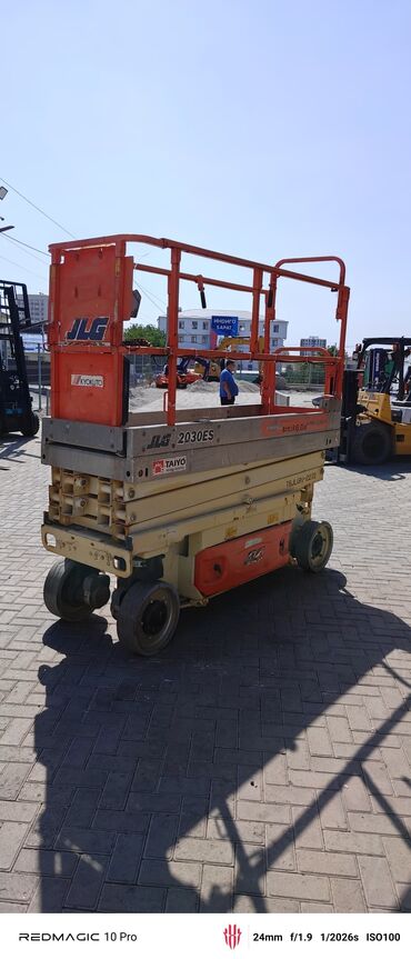 Аренда подъёмника: Ножничный подъемник JLG 2030 ES Электрический подъемник Год: 2020 — 8